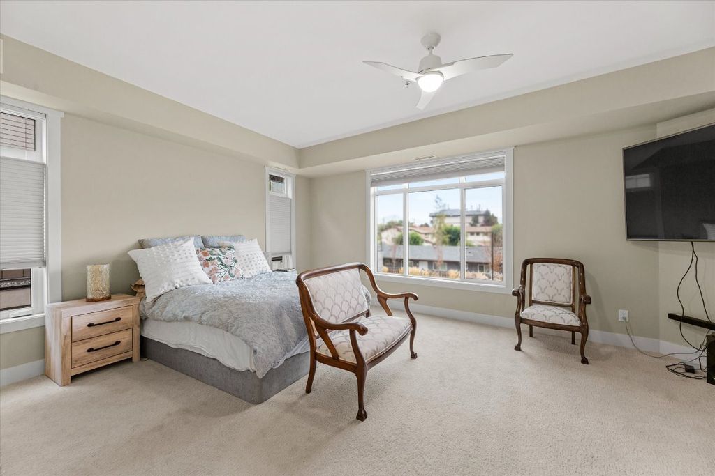 listing image 16516629086973061310