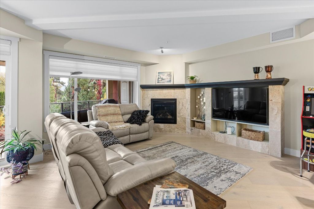 listing image 16517152077319013087