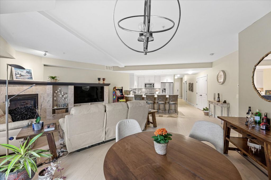 listing image 16510731715173167134