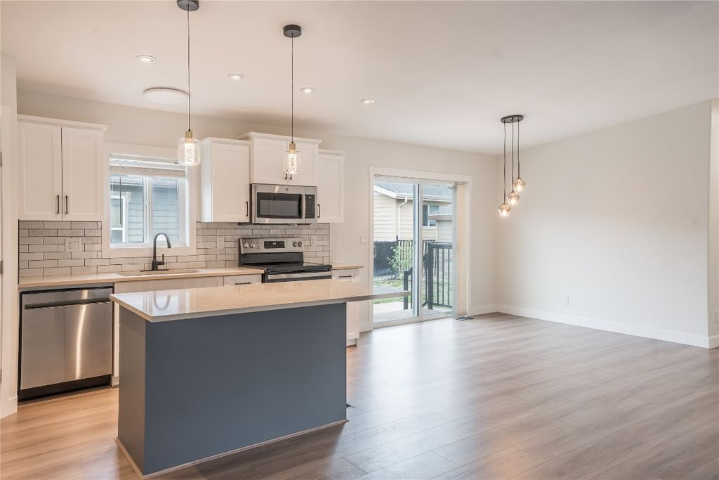 listing image 16510655858639182426