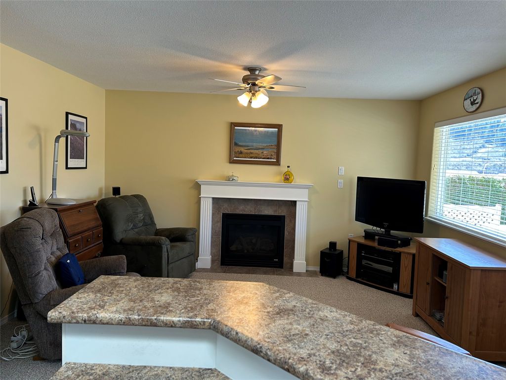 listing image 16511413732158419109