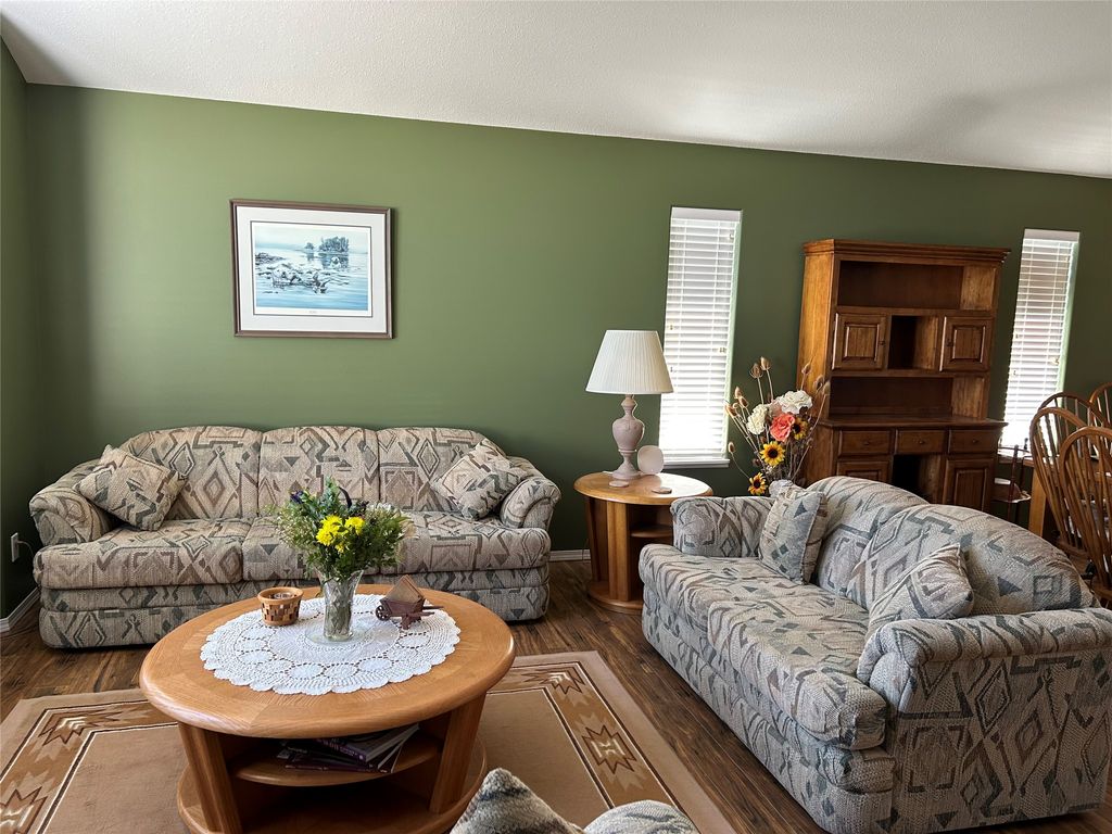 listing image 16516114999589054507