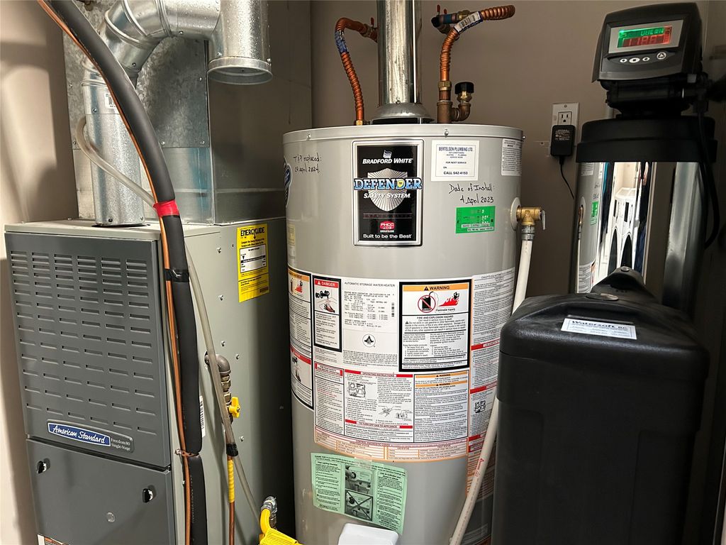 listing image 16514192816089436344