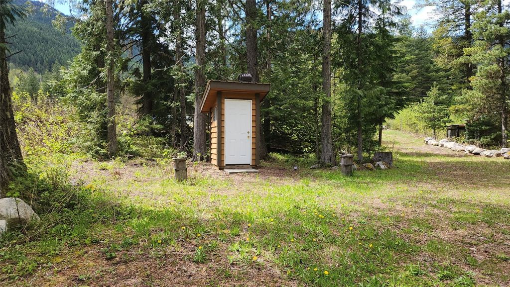 listing image 16516524049590843384