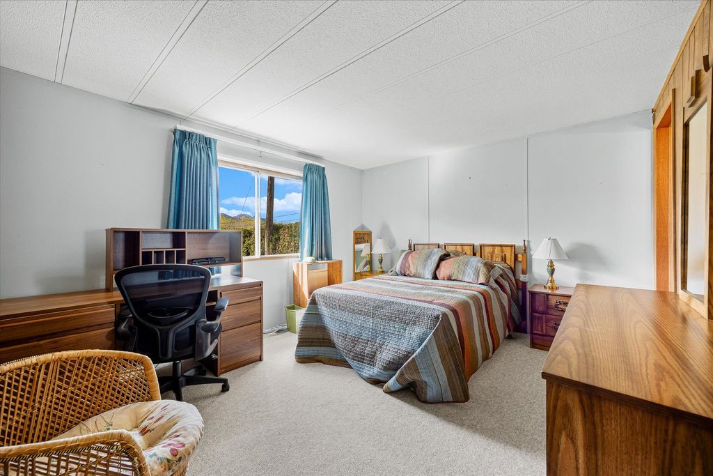 listing image 16515738900845695189