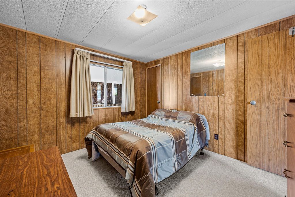 listing image 16518949127614370194