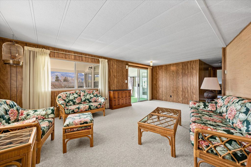 listing image 16512864732727435731