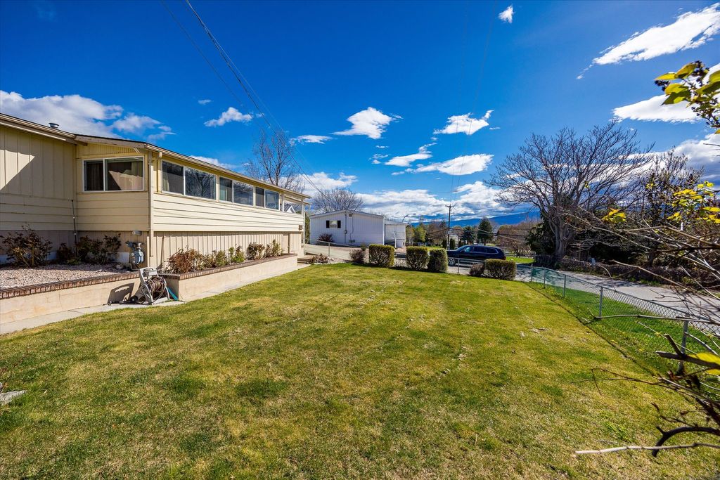 listing image 16511369431947146152