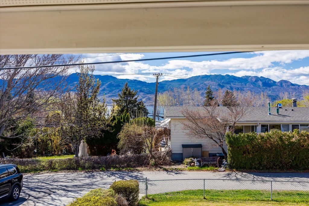 listing image 16514764823326767901