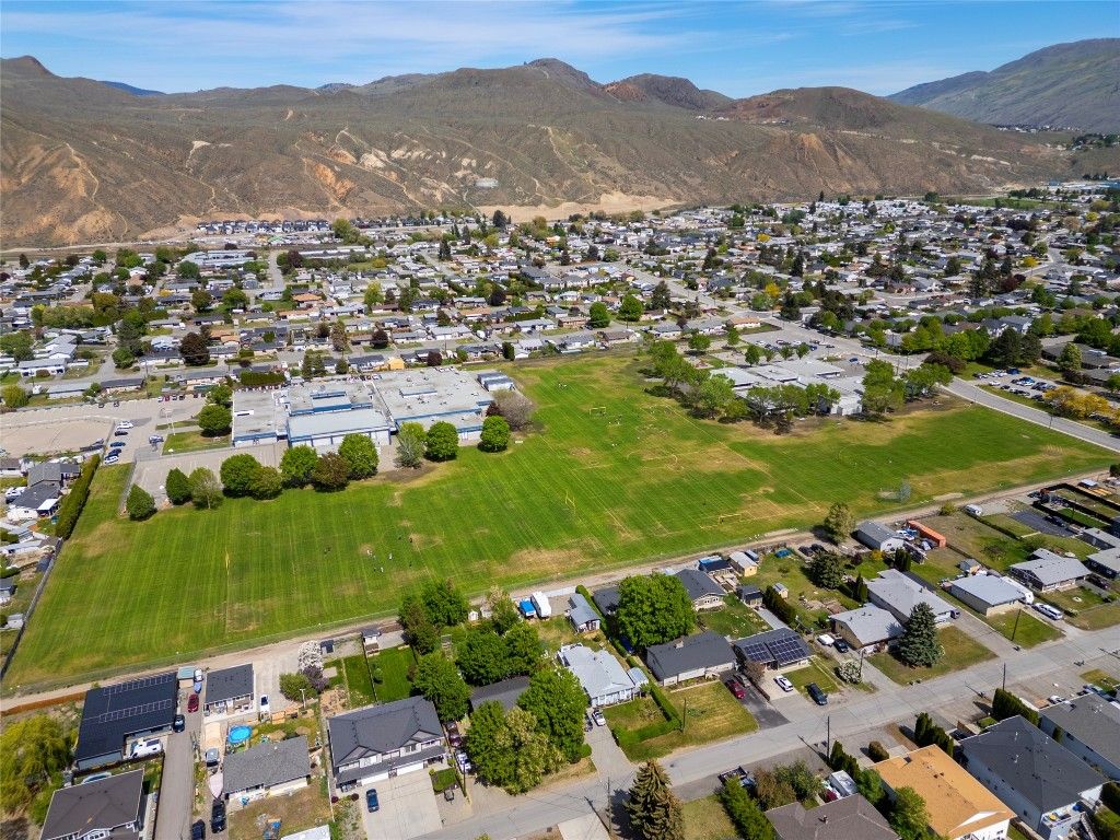 listing image 16514080721926617342