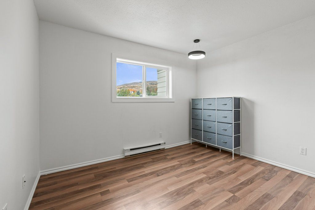 listing image 16514711114335055832