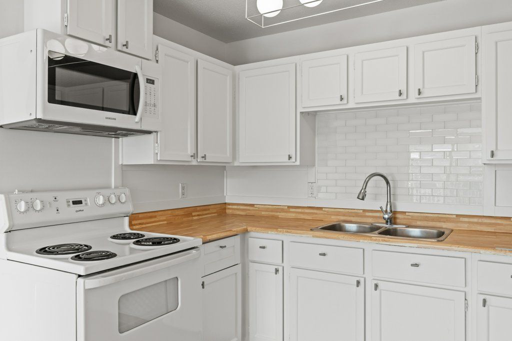 listing image 16511122241588275763