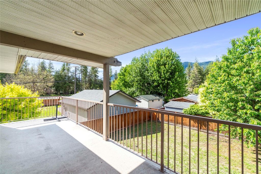 listing image 16514845255177569830