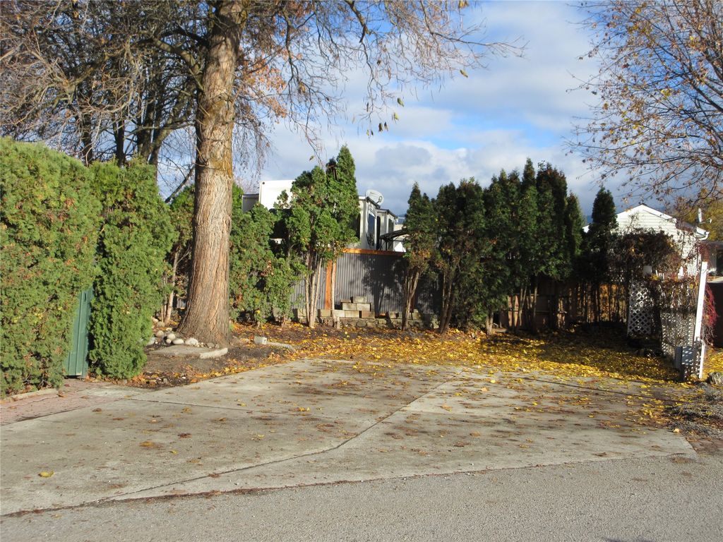 listing image 16519514741077591776