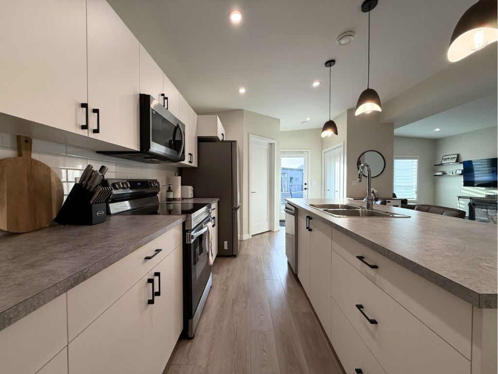 listing image 16515209362372131132