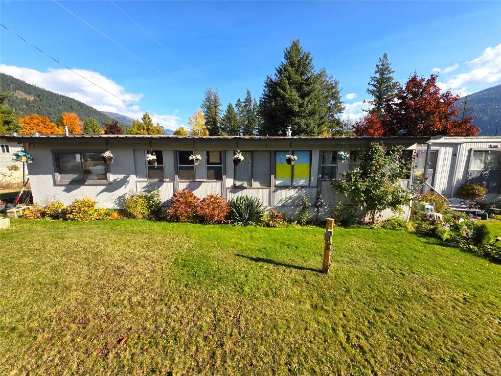 listing image 16511330574384083630