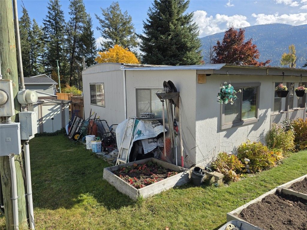 listing image 16514338880056596234