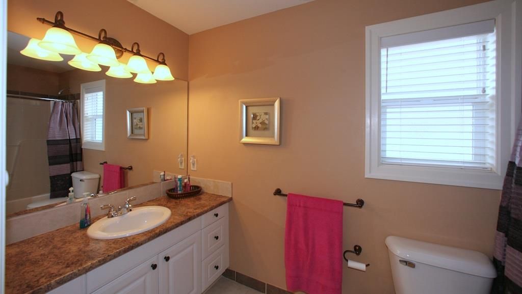listing image 16512245388271895185