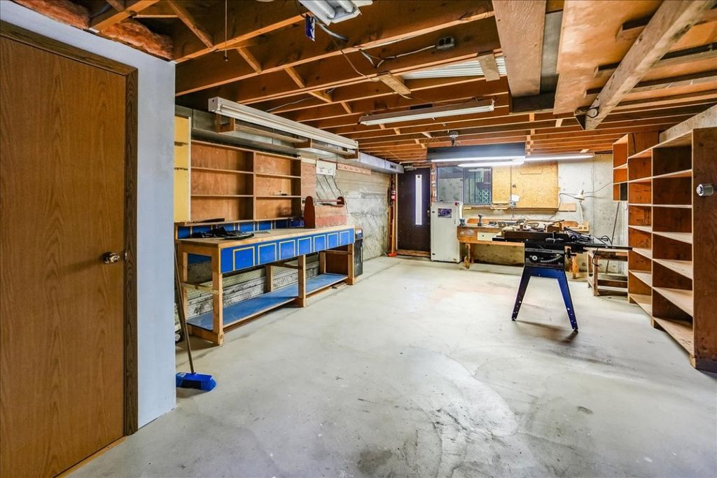listing image 16512322685135239550