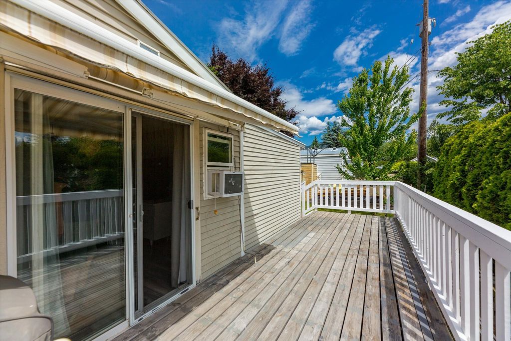 listing image 16511752182224779851