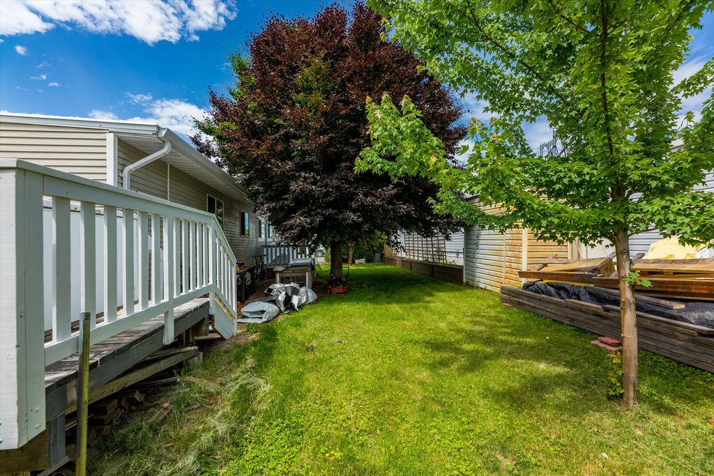 listing image 16516815942793018851