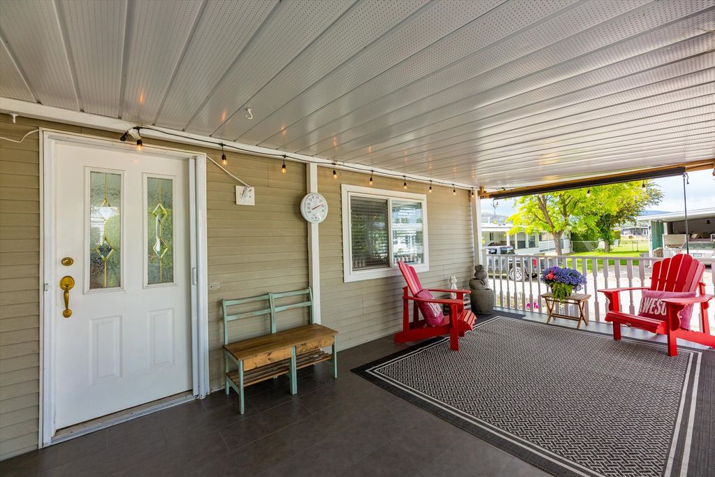 listing image 16512012780272777665