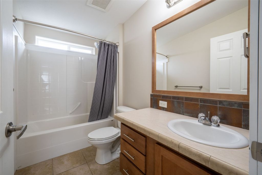 listing image 16514530534855783220