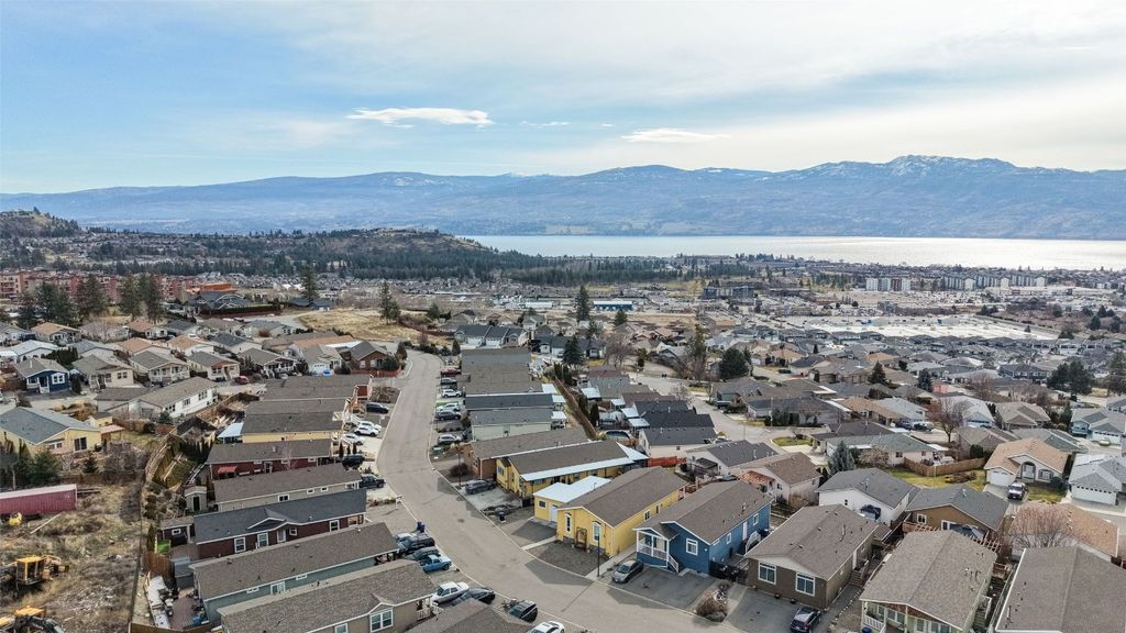 listing image 16516495800809288405