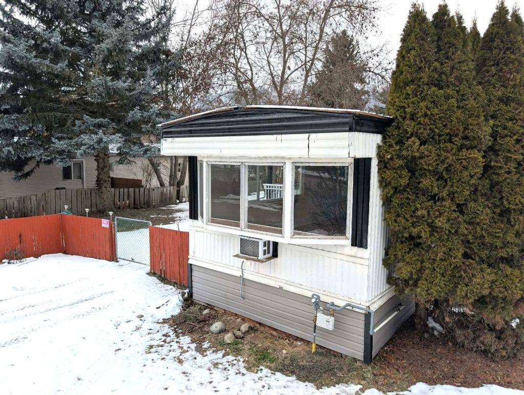 listing image 16510362593291040051