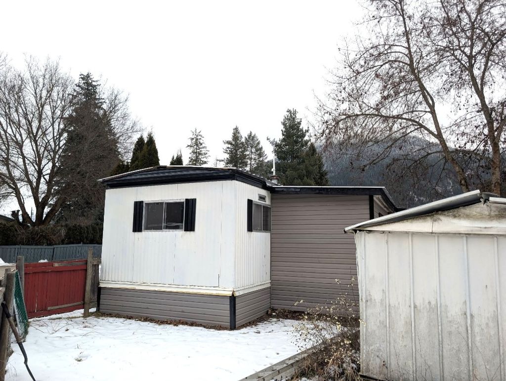 listing image 16515690525326736805