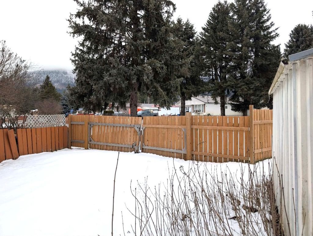 listing image 16519066414893398267