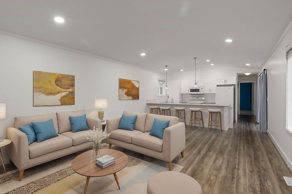 listing image 16519467114176072200