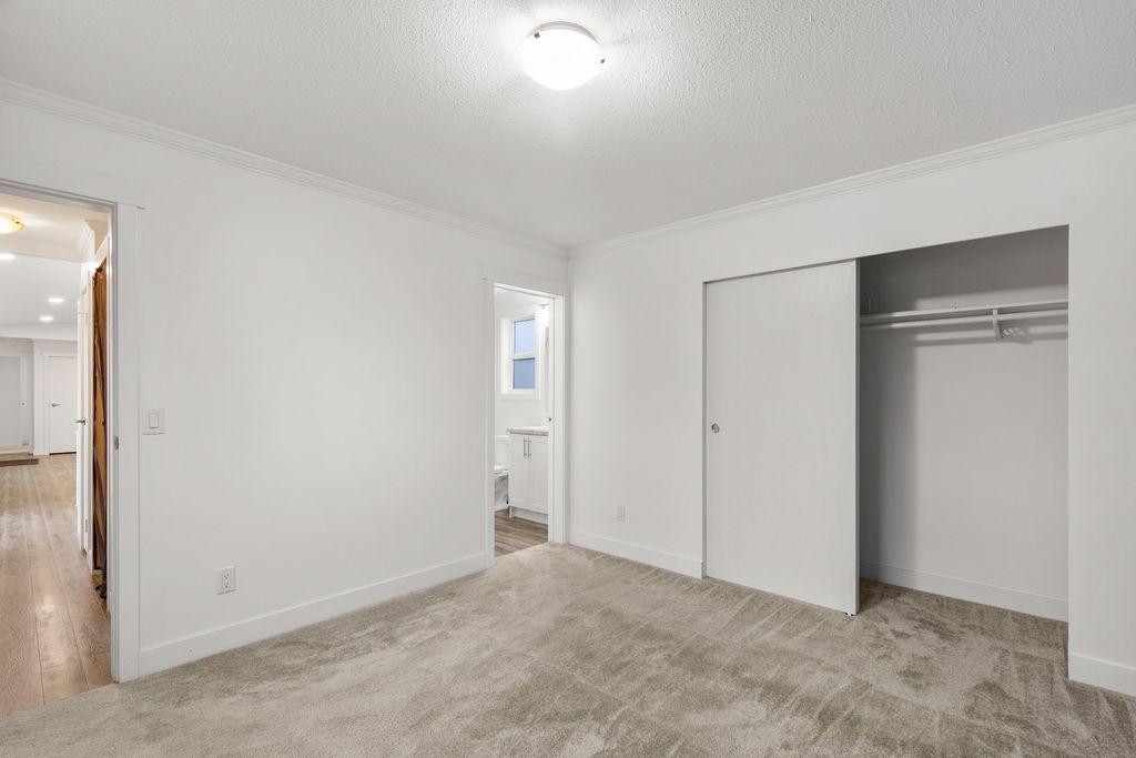 listing image 16515387694304083175