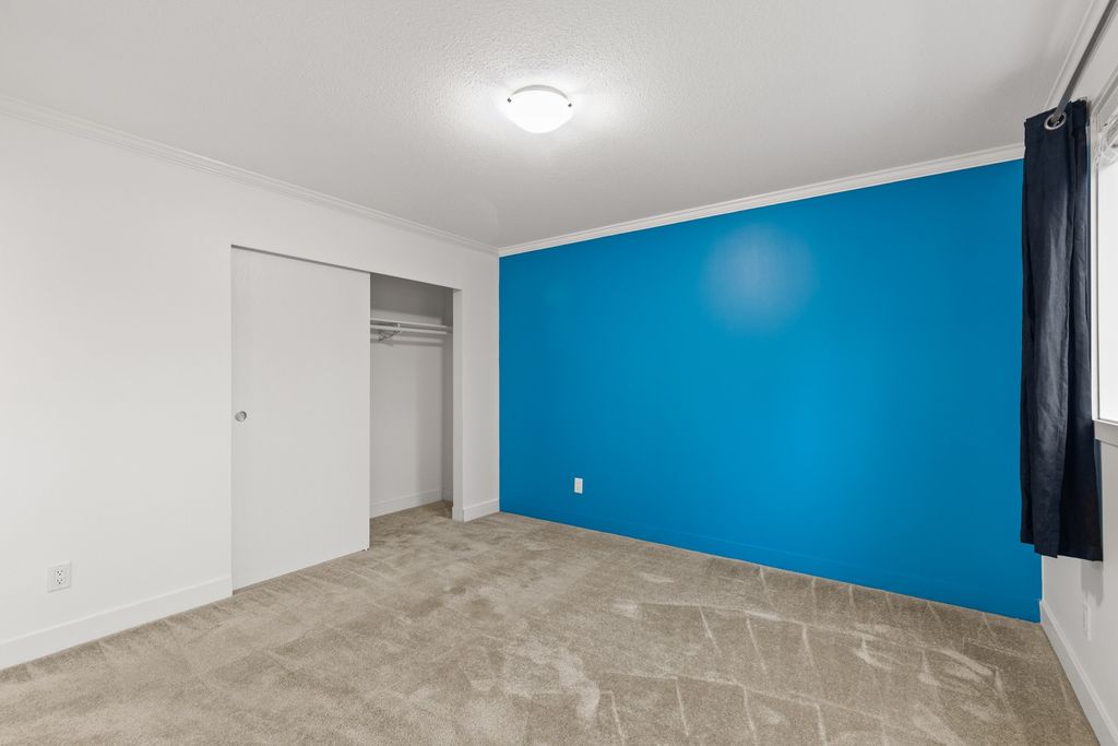 listing image 16515932333813218108