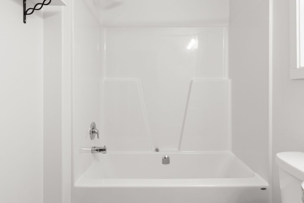 listing image 16511897302809513544