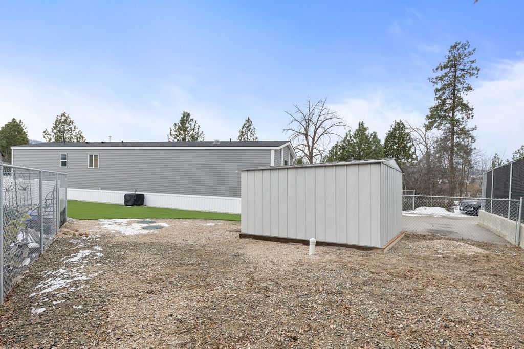 listing image 16515203225221229448