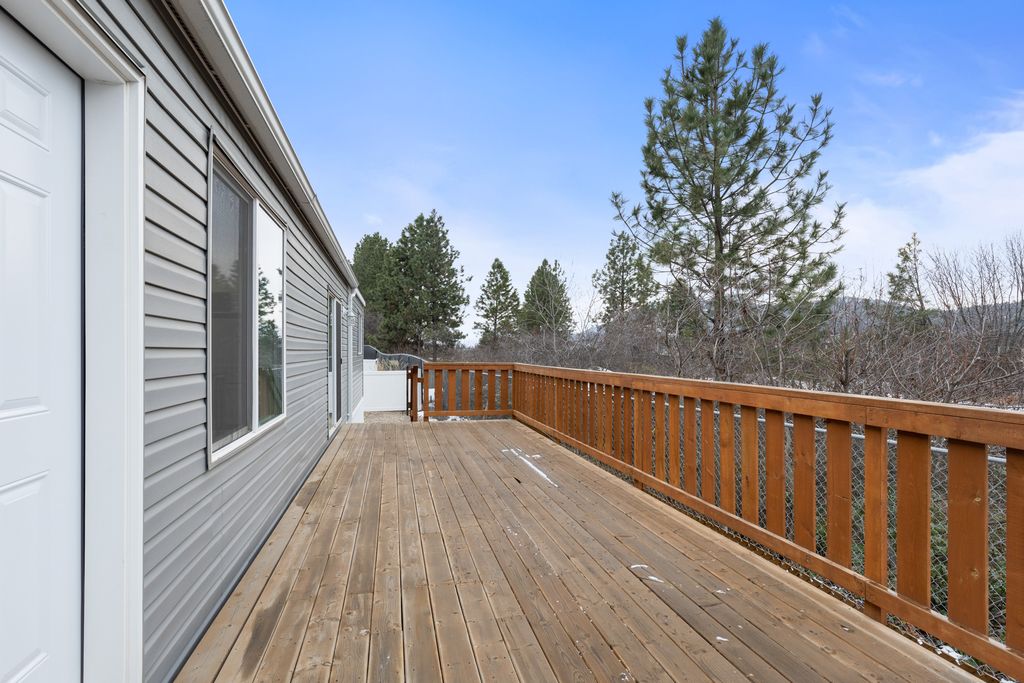 listing image 16510538730095609937