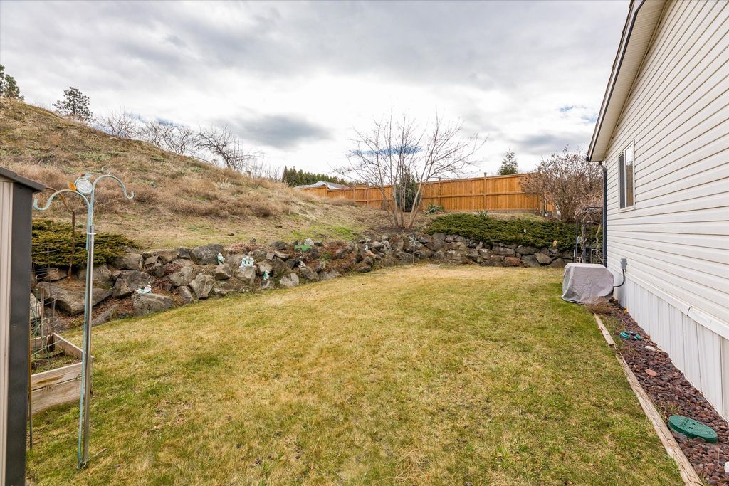 listing image 16511580944575651360