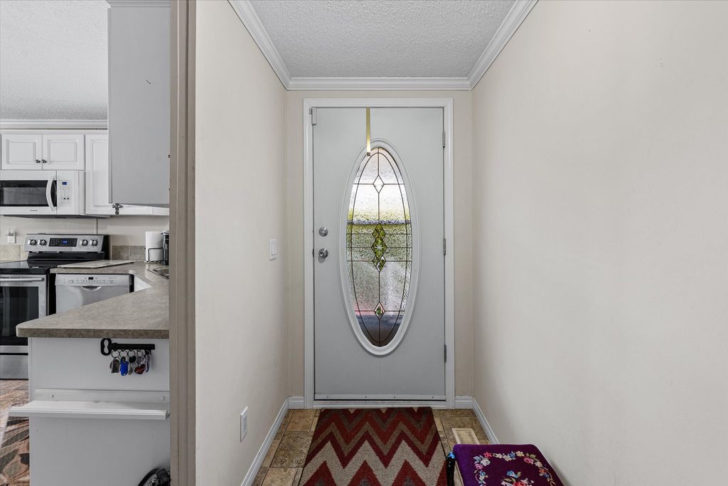 listing image 16513435754321989824