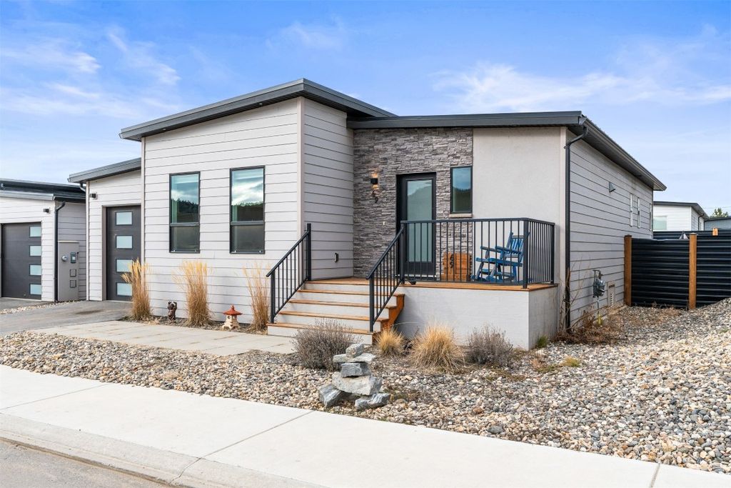 listing image 16518039758574332902