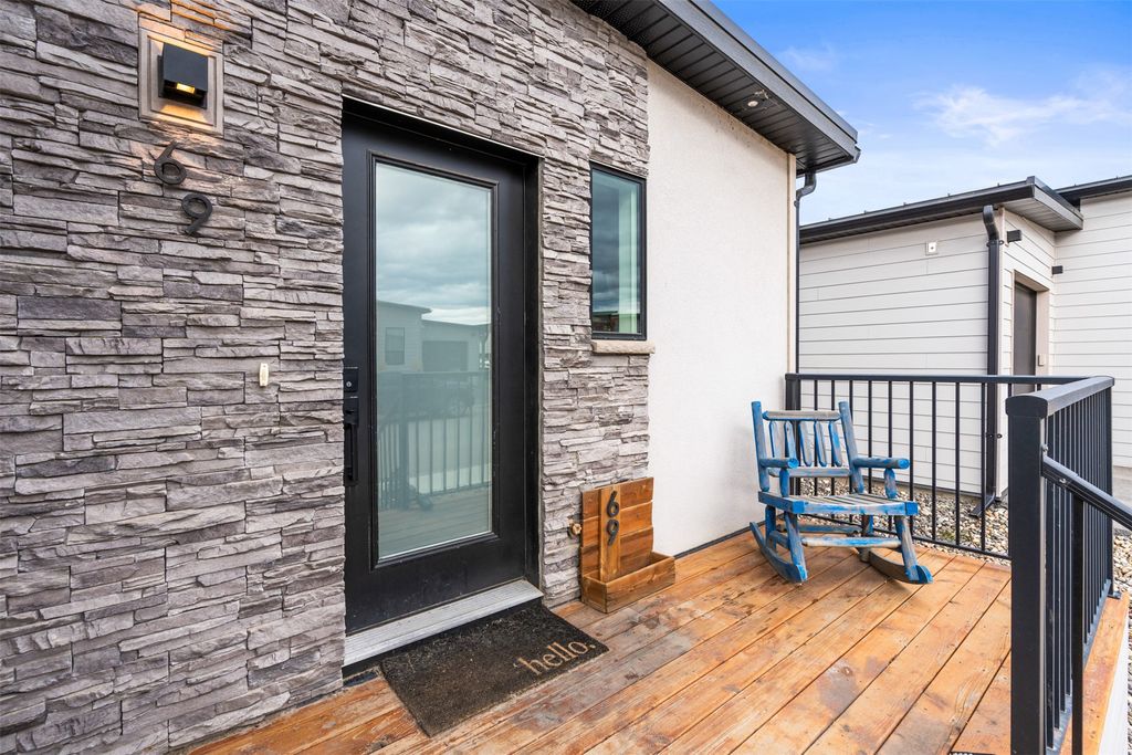 listing image 16511987250097302096