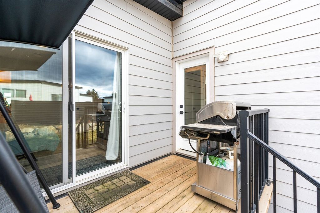 listing image 16511629893428441034