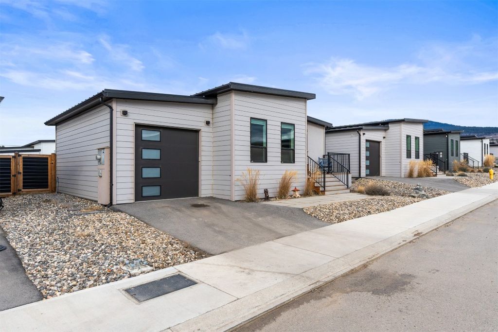 listing image 16515700332542764513