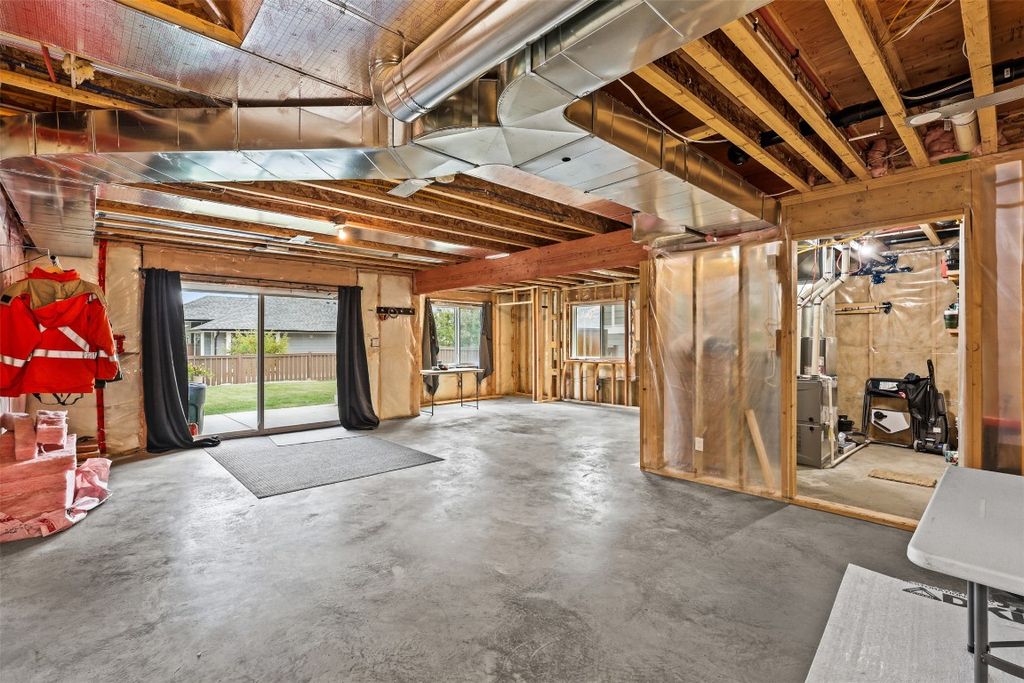 listing image 16514288578565496682