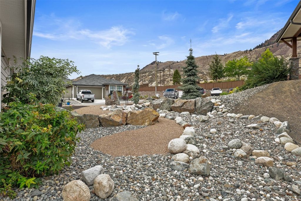 listing image 16519322651860403289