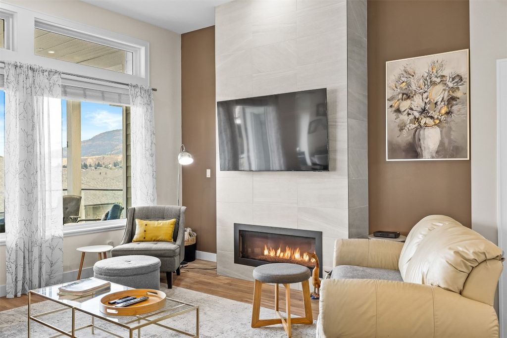 listing image 16513313182376022309