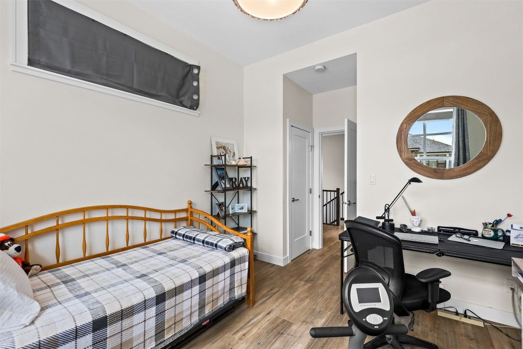 listing image 16514534749031510153