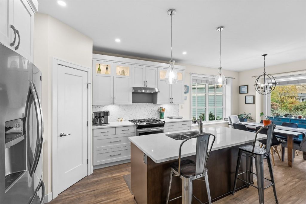 listing image 16512057428206874224