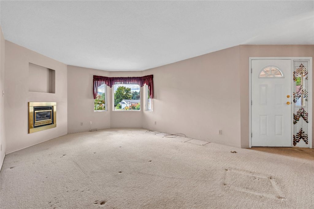 listing image 16517785336550240974