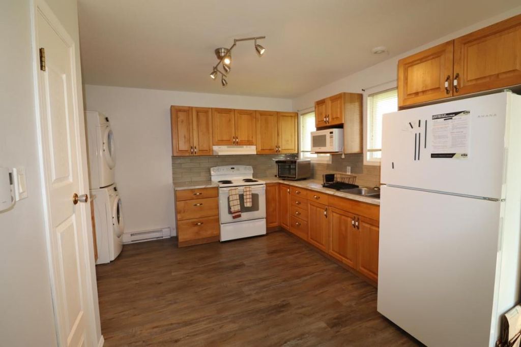 listing image 16515661806227425405